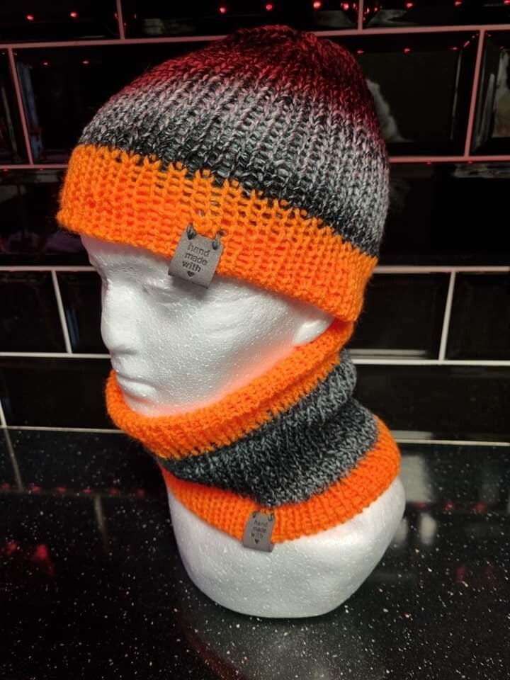 Kids Orange & Grey Hat & Snood set.