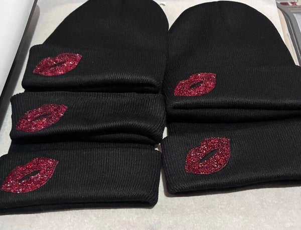 Red Glitter Lips Beanie