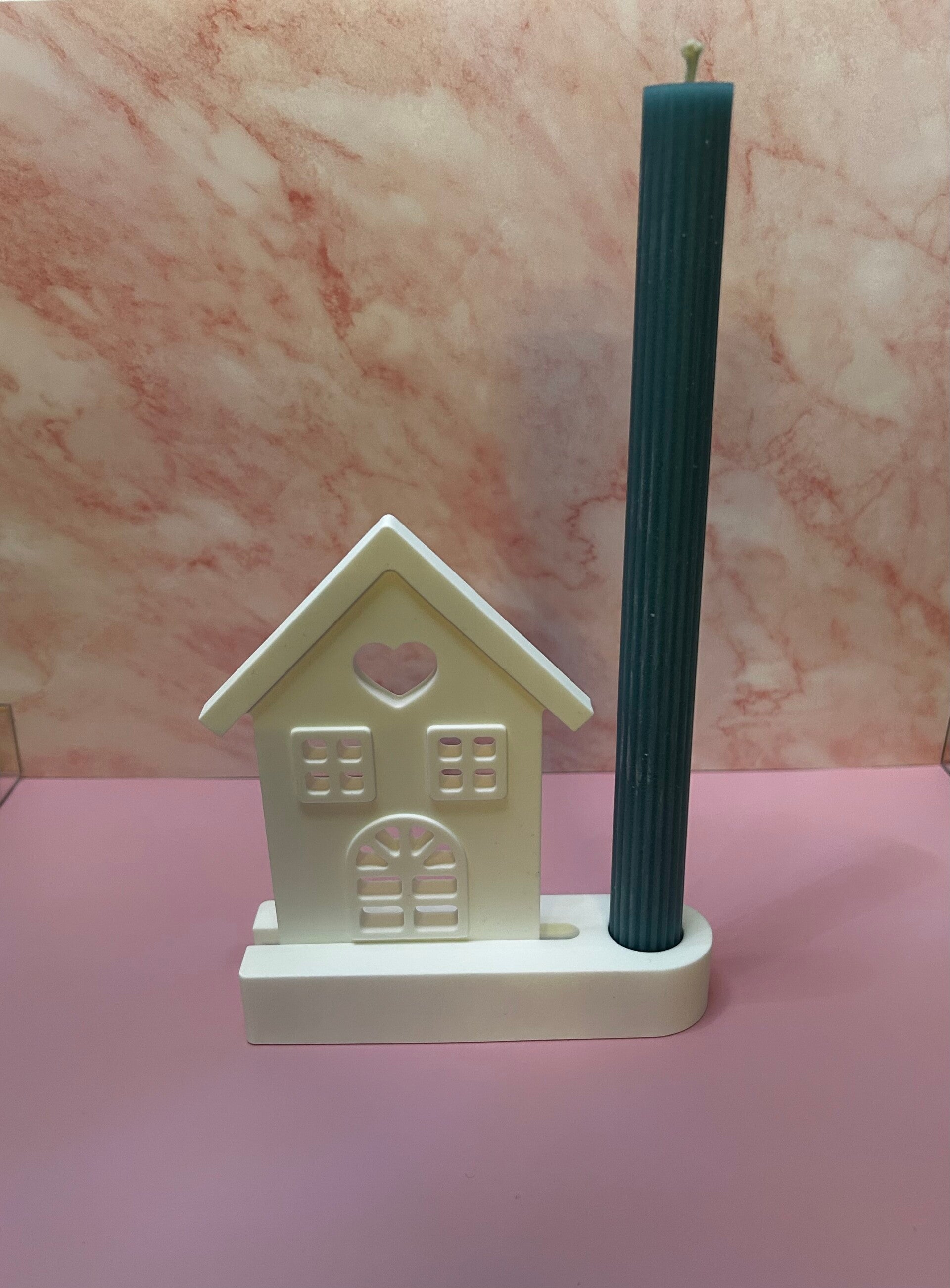 Kerzenhalter Haus