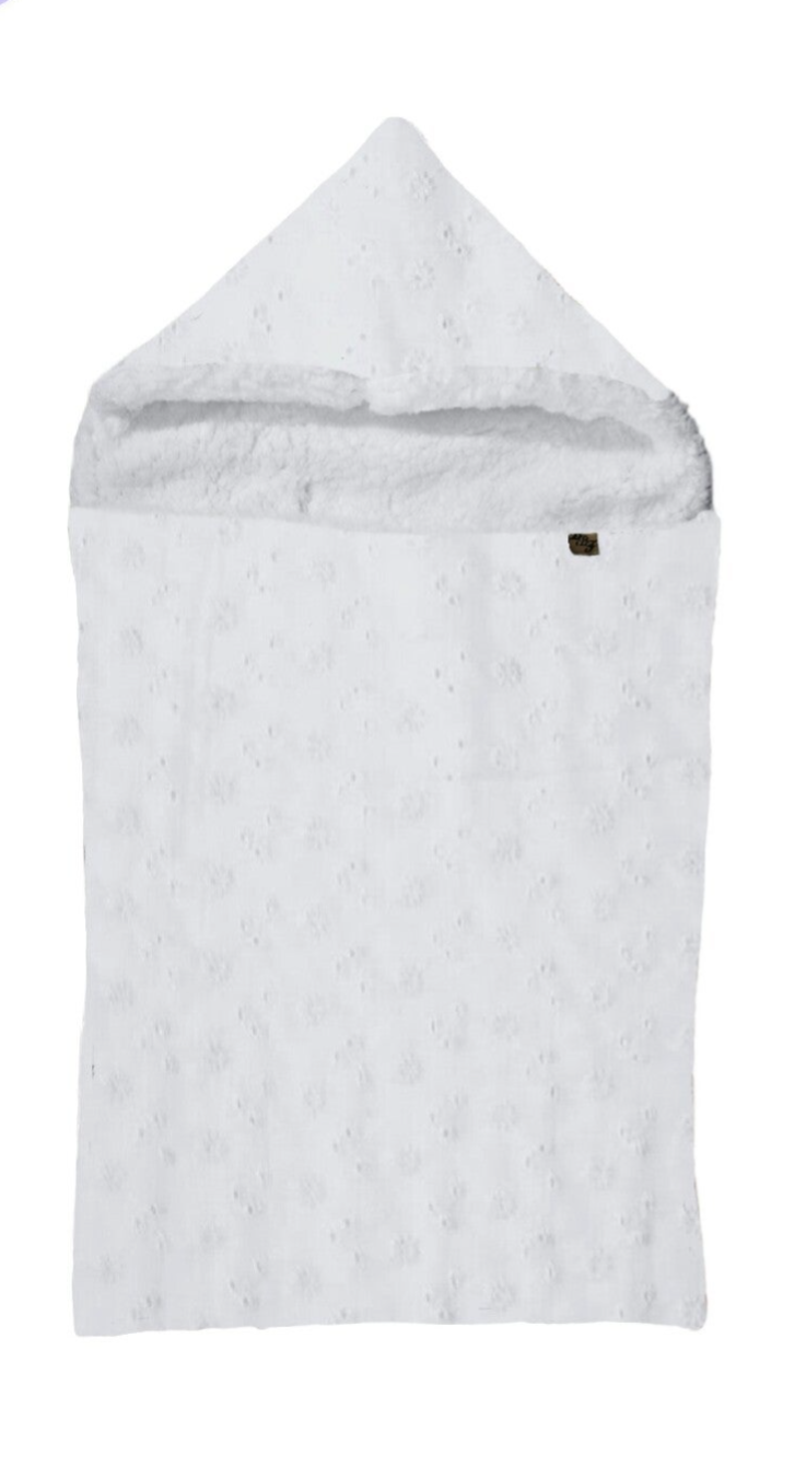 Wagenzak broderie wit