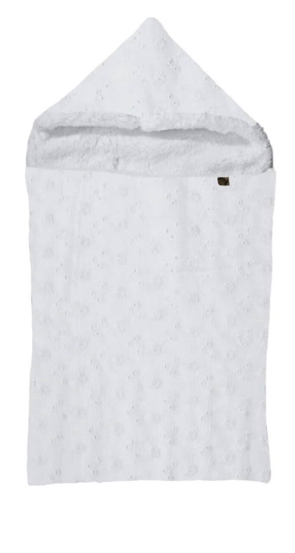 Zak geschikt voor o.a. Maxi Cosi broderie wit