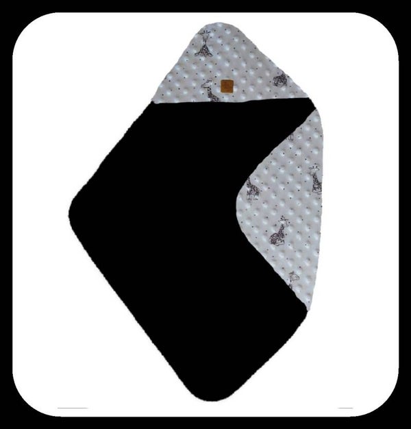 Omslagdoek minky giraf wit