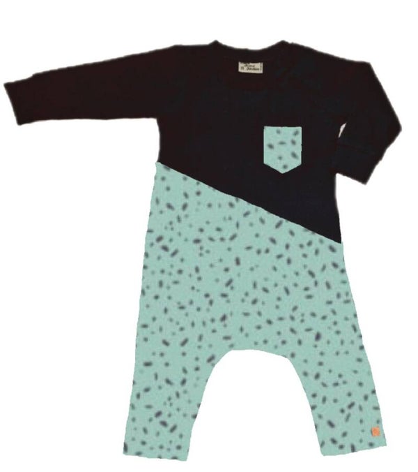 Onesie zwart spikkel groen lange mouw