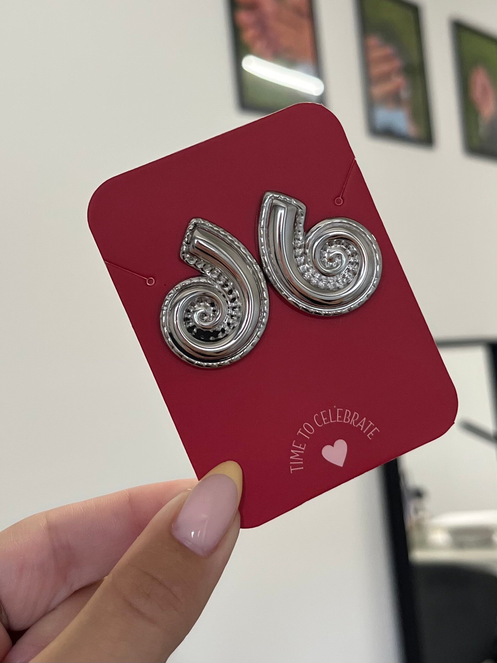 Gedraaide schelp oorbellen