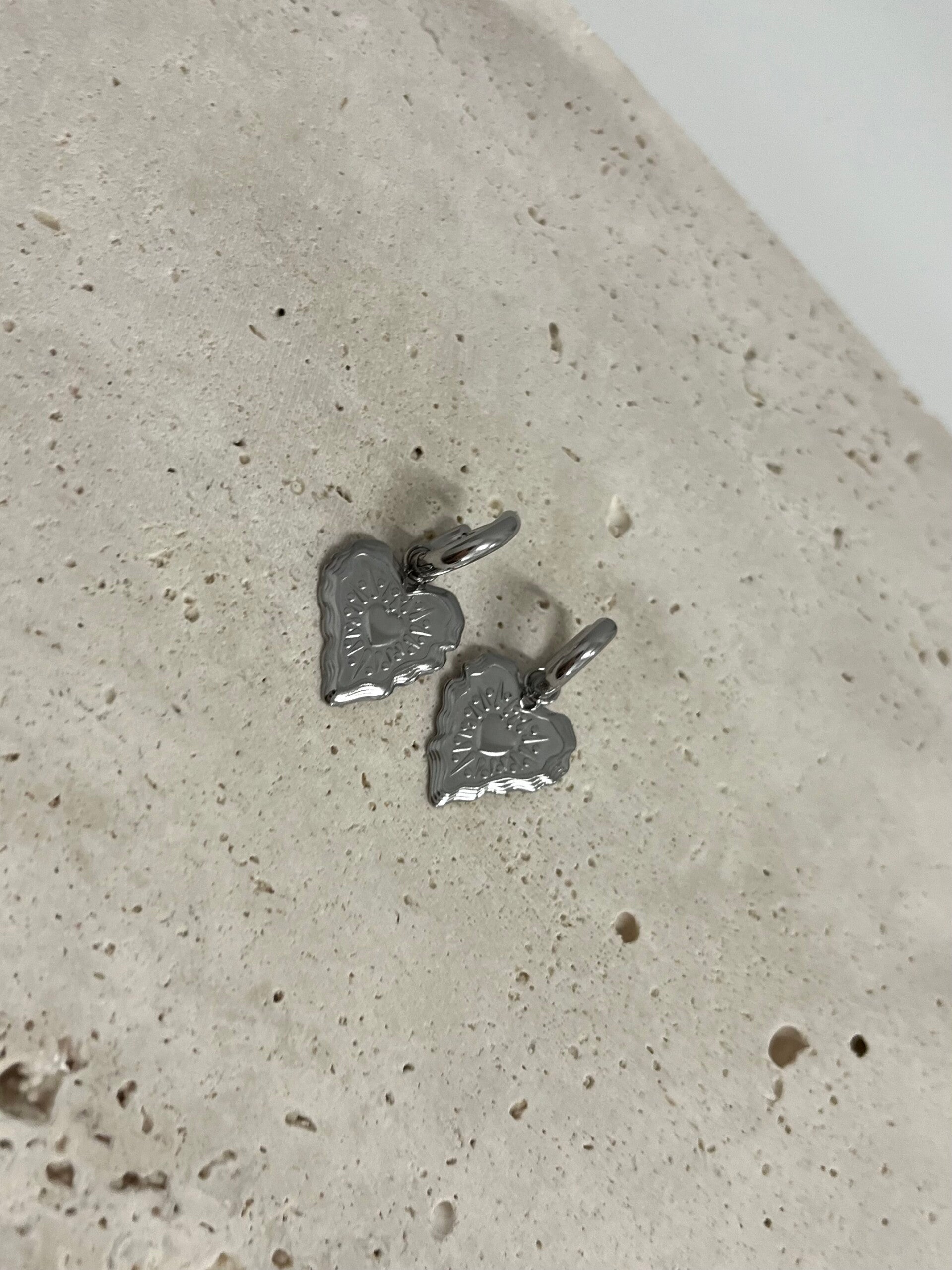 With love always trendy oorbellen zilver