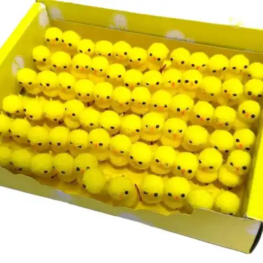 Klein geel kuiken pluche, 3 stuks