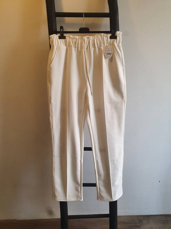 Comfort broek wit met siernaad over de been