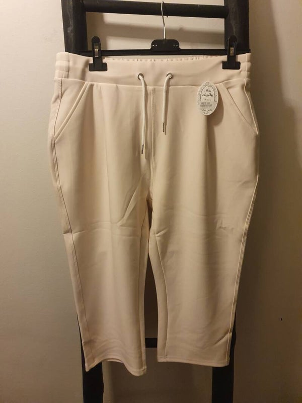 Comfort capri met koordjes off white