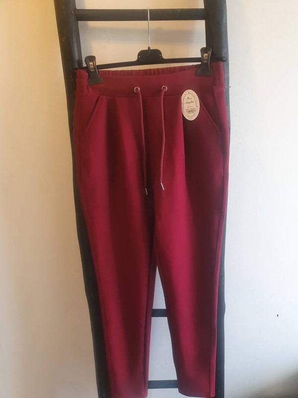 Comfort broek met koordjes bordeaux rood