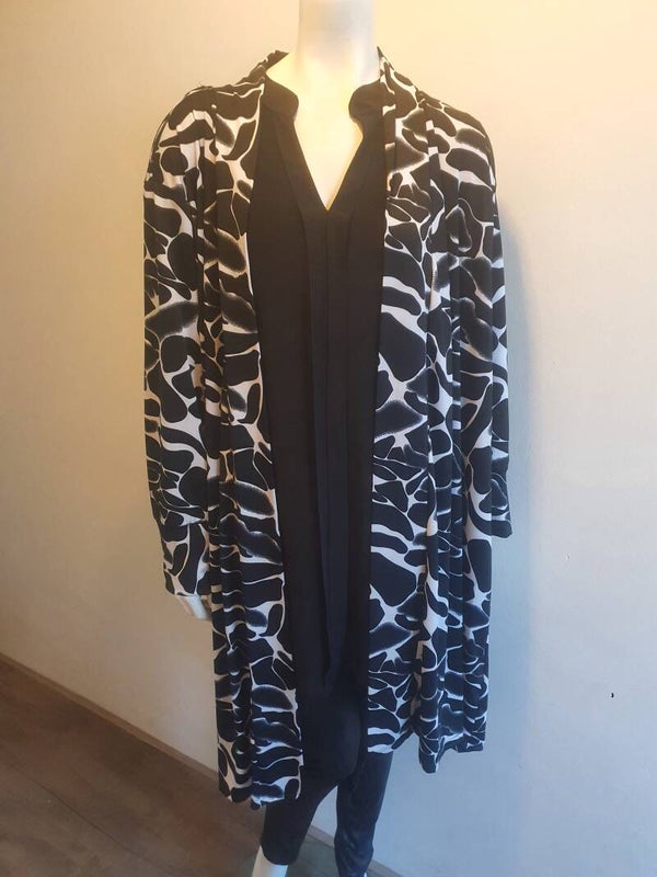 Magna vest zwart wit