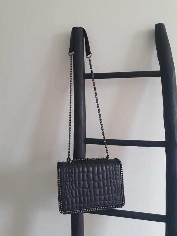 Tas 7