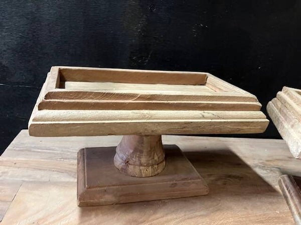 Houten plateau.