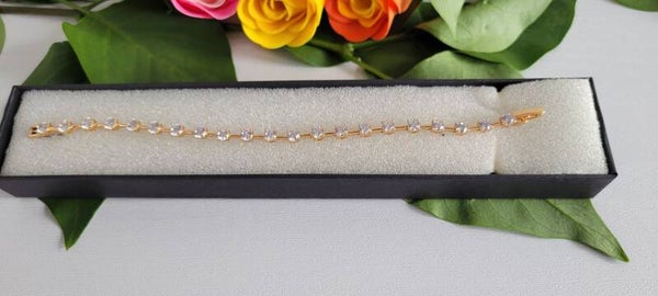 3000020 Norberta Gold 18 k