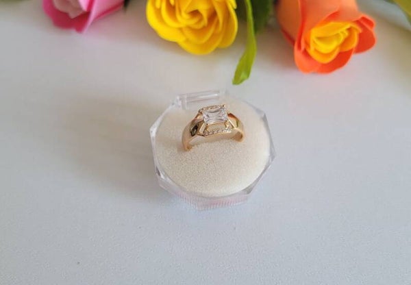 4000060 Leila Gold 18 K