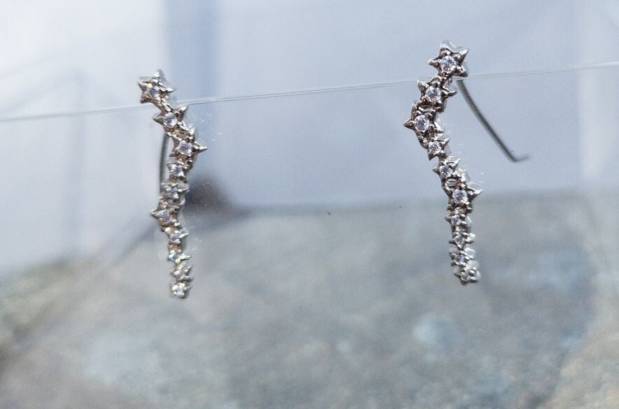Damen Ohrhänger Silber rhodiniert mit Zirkonia „Stella“ – funkelnd & modern