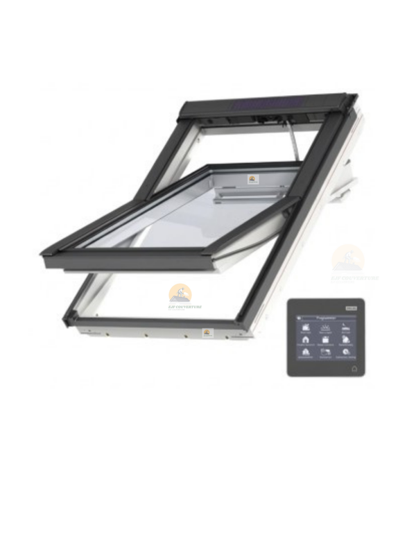 Fenêtre de toit à rotation motorisée solaire Velux GGU Tout Confort - Finition EverFinish