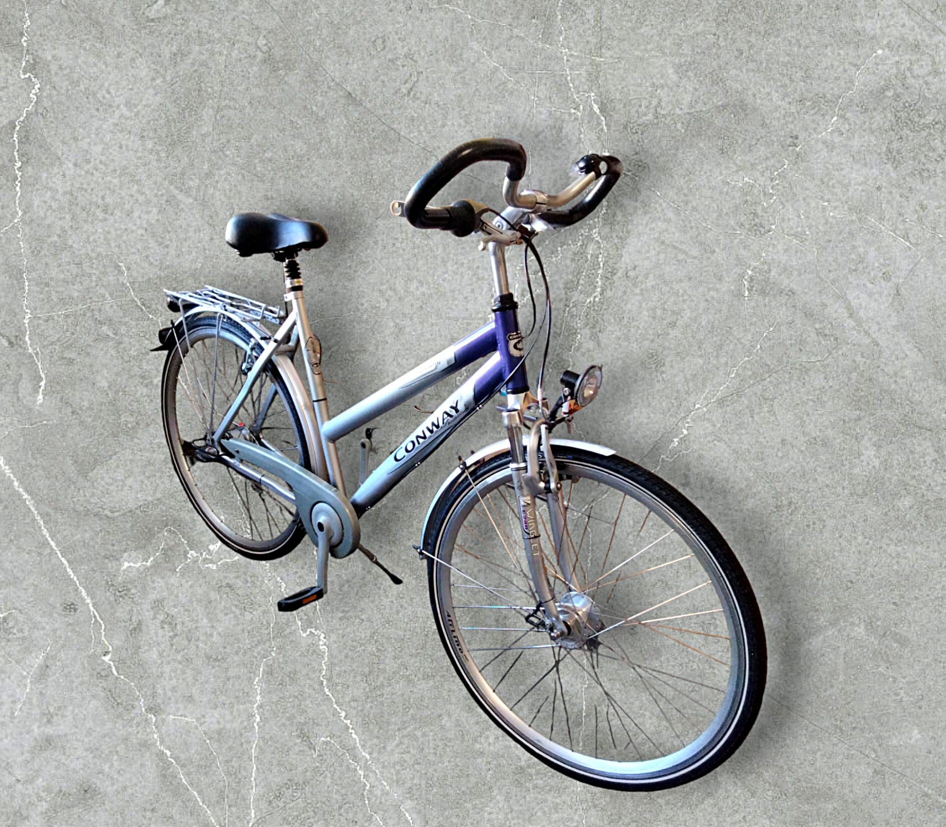Conway Trekkingrad | Silber-Blau | Multifunktionslenker | 7-Gang