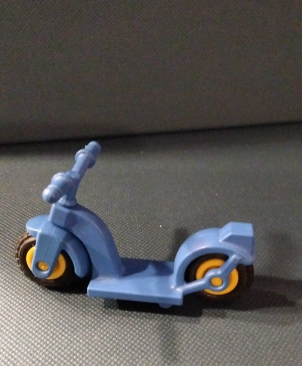 Tretroller blau