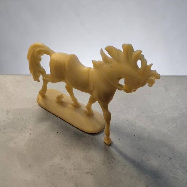 Vintage NIGRIN Werbe-Spielfigur von Jean Höfler – galoppierendes Pferd in Creme