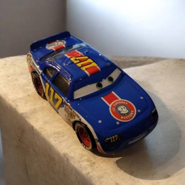 Mattel Disney Cars – Ralph Carlow #117 Lil' Torquey Pistons Diecast-Modell (1:55)