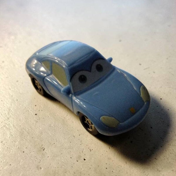 Egmont Ehapa Disney Cars – Sally Carrera (Magazin-Modell #17.790) – Ein fantastisches Sammlerstück