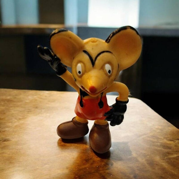 Vintage-DDR-Spielfigur „Micky Maus“ aus Hartgummi – ein echter Ostalgie-Klassiker
