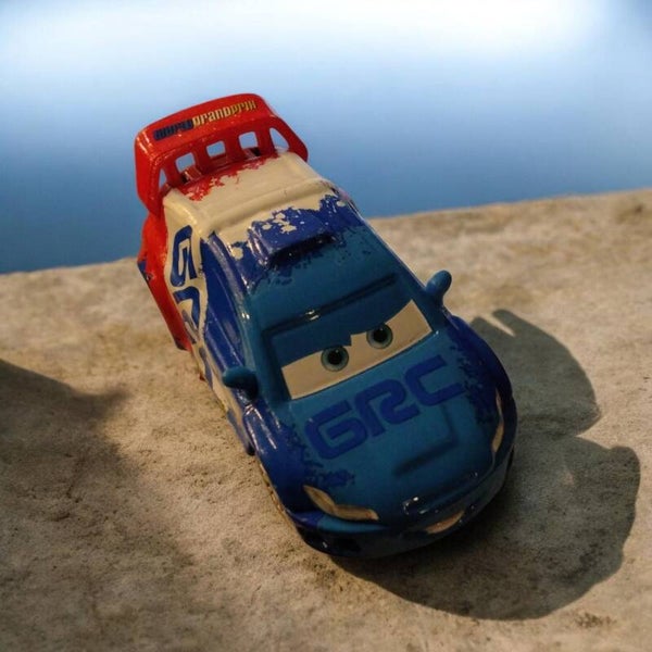 Mattel Disney Cars – Raoul CaRoule #6 (Global Racers Cup Edition) Diecast-Modell (1:55)