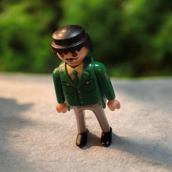 Verkehrspolizist / Streifenpolizist