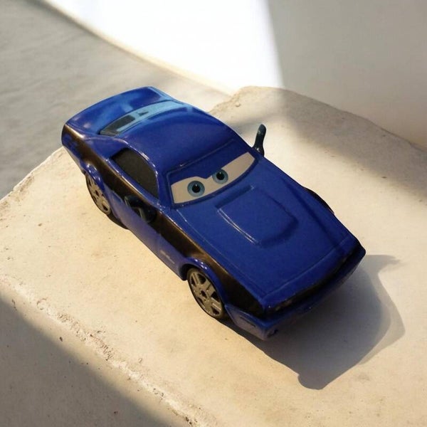 Mattel Disney Cars 2 – Rod „Torque“ Redline Diecast-Modell (1:55) – US-Geheimagent