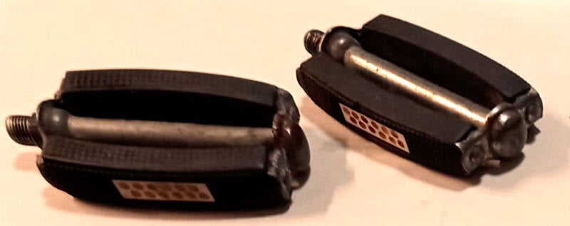 Vintage Blockpedale – Oldtimer-Fahrradzubehör (ca. 1950er Jahre)