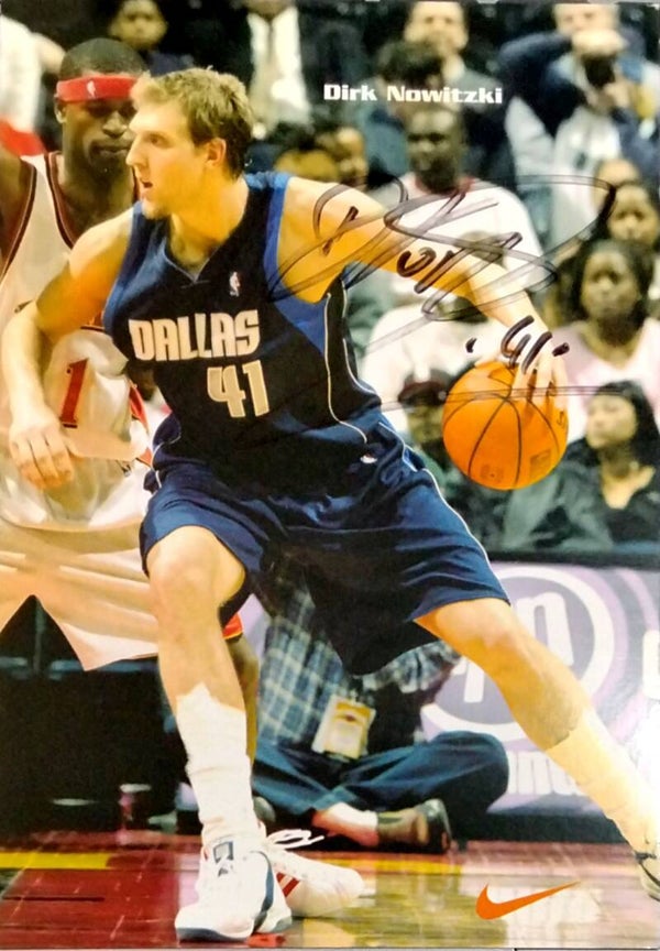 Dirk Nowitzki Orig Autogramm signiert Basketball Legende