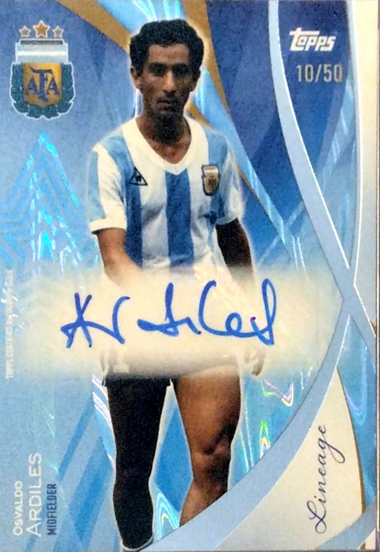Osvaldo Ardiles – Certified Autograph (Blue Parallel) – 2024 Topps Lineage Argentina #LA-OA
