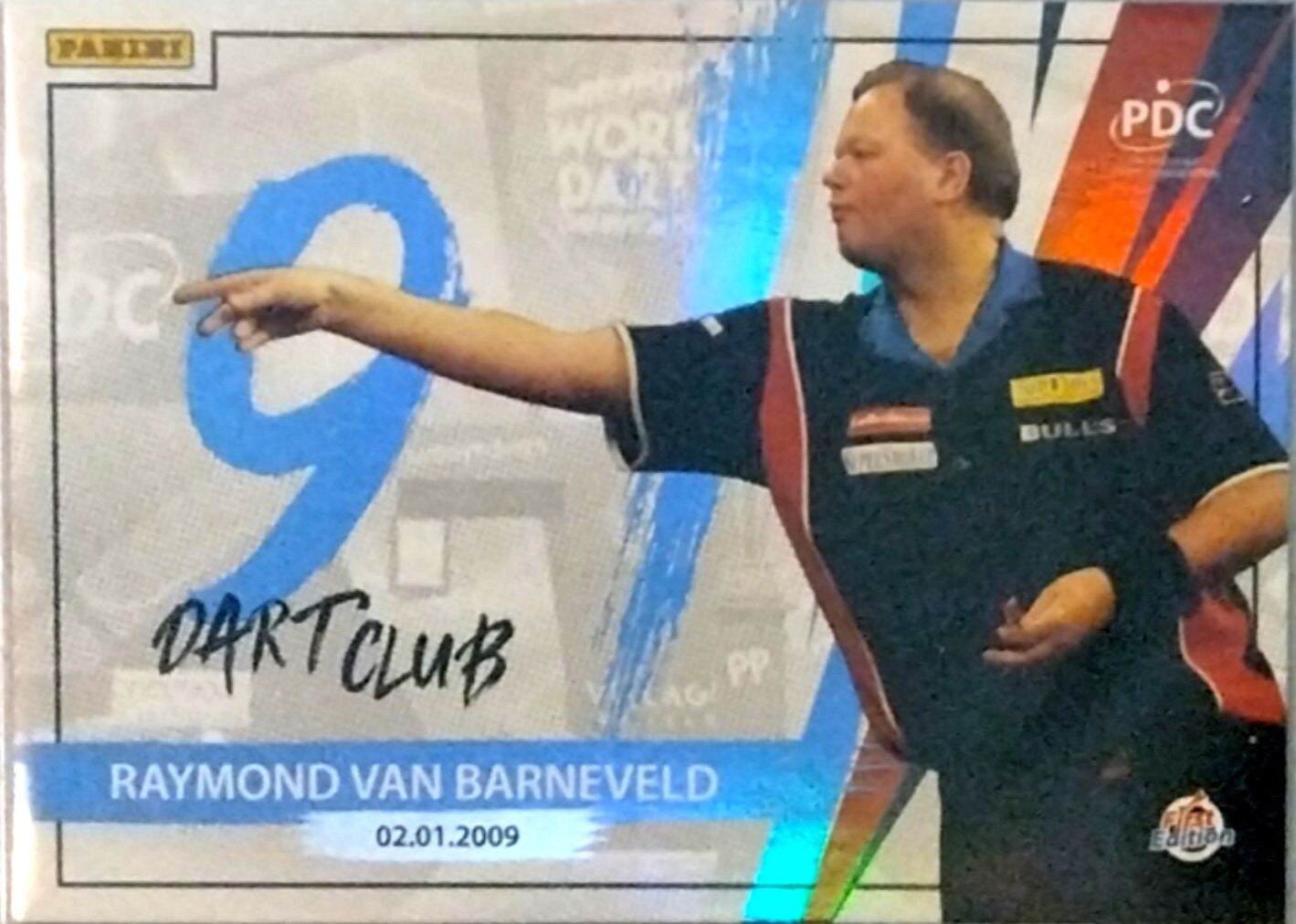 Raymond van Barneveld – 9-Dart Club (Blue Parallel) – 2024 Panini PDC World Championship #NINE-01