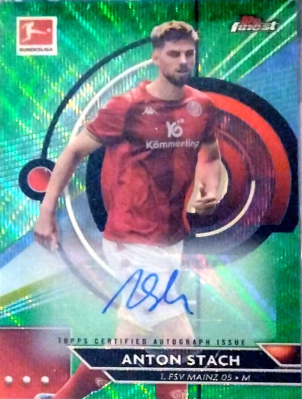 Topps Finest Bundesliga – Anton Stach Autogramm-Karte (Green Refractor) – Limitierung: 17/30