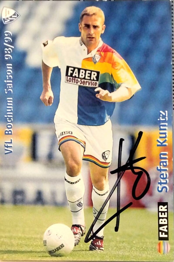 Handsignierte Autogrammkarte von Stefan Kuntz