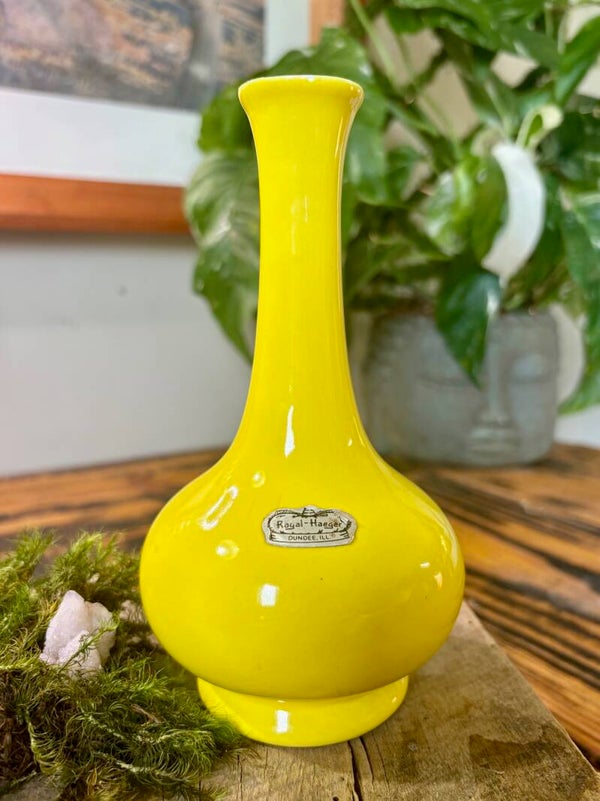 Rare Haeger Yellow Bud Vase w/ original sticker