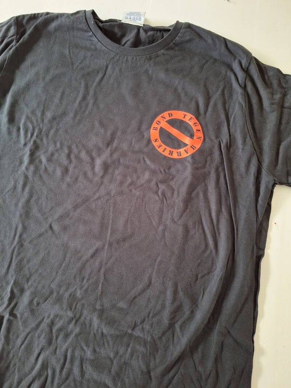 T-shirt Bond tegen Harries