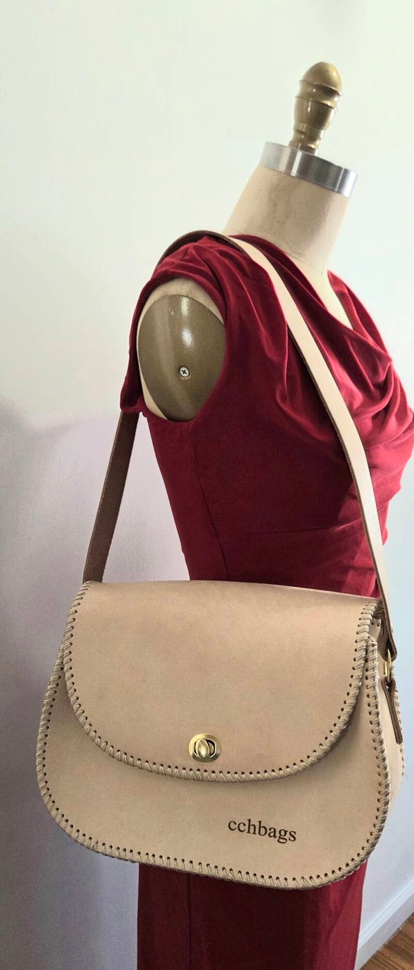 Caricia  Handbag