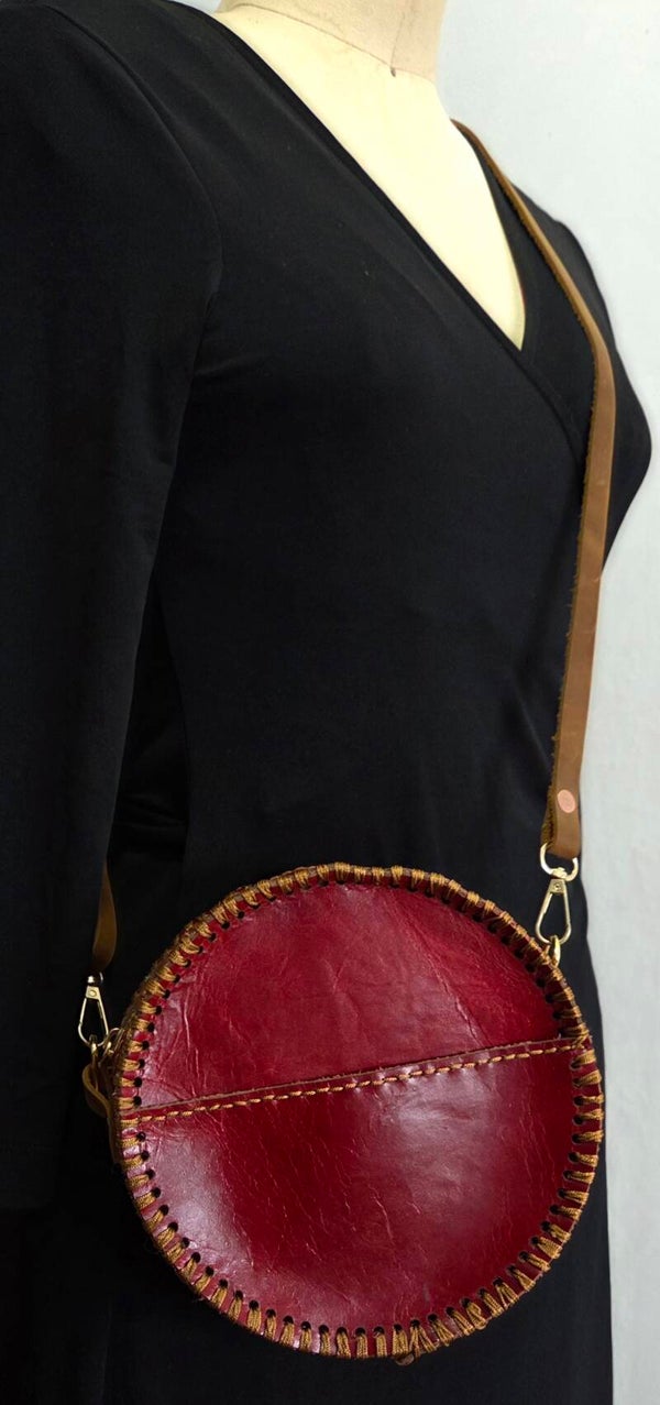 Wine Round Leather Hanbag.
