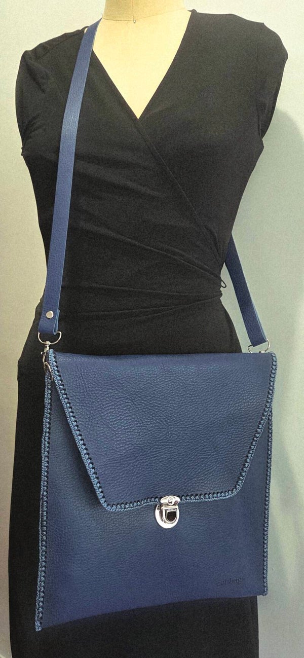 Dulce Vita Yale  Blue Bag.