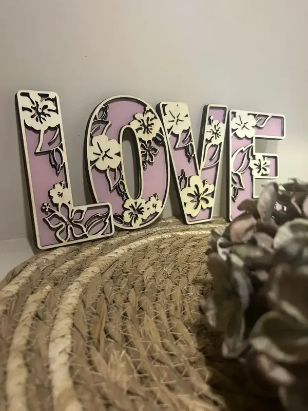 Houten letters Bloemen