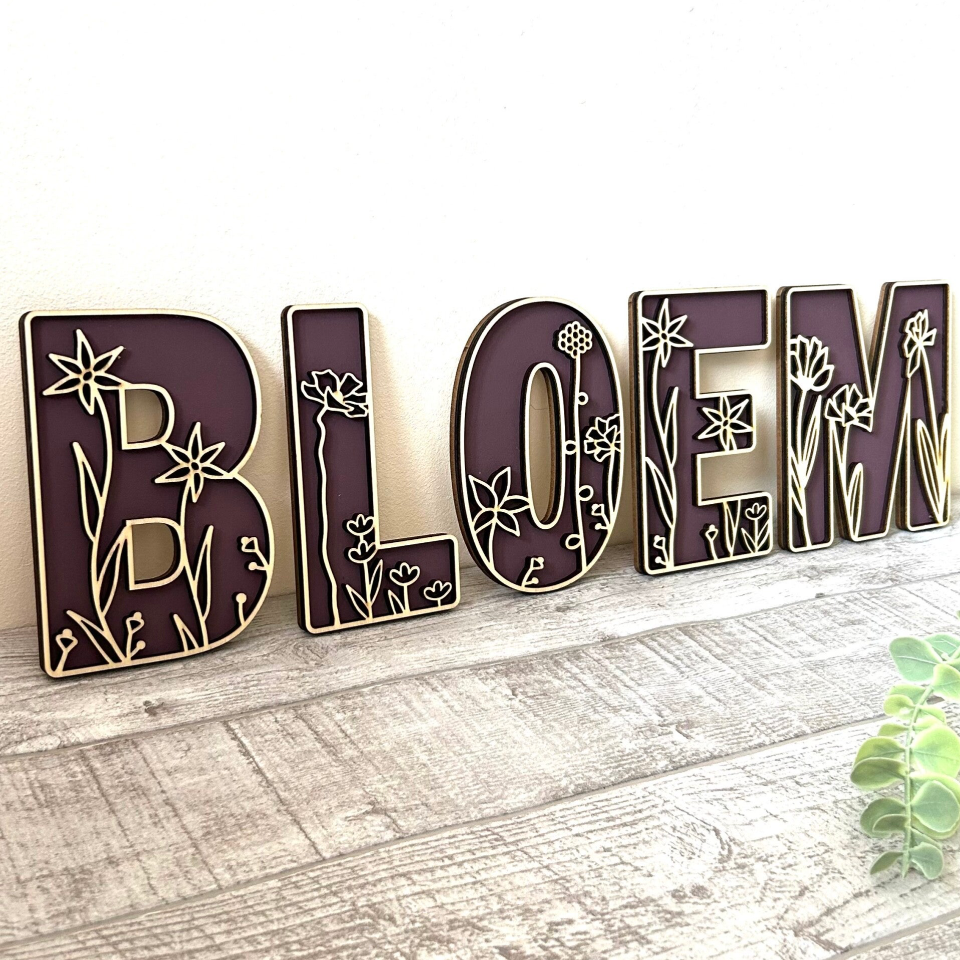 Houten letters Wildbloemen