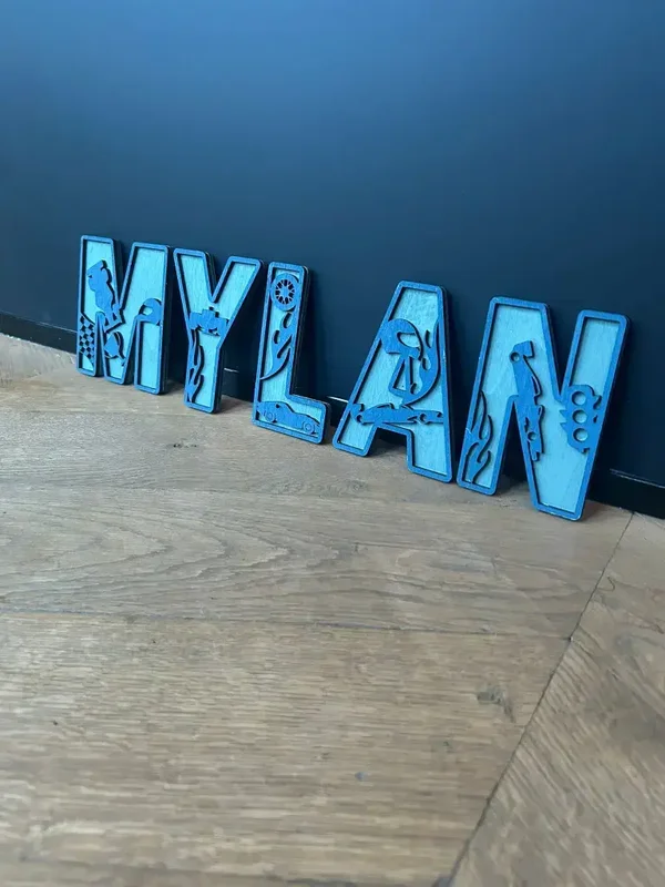 Houten letters Racing