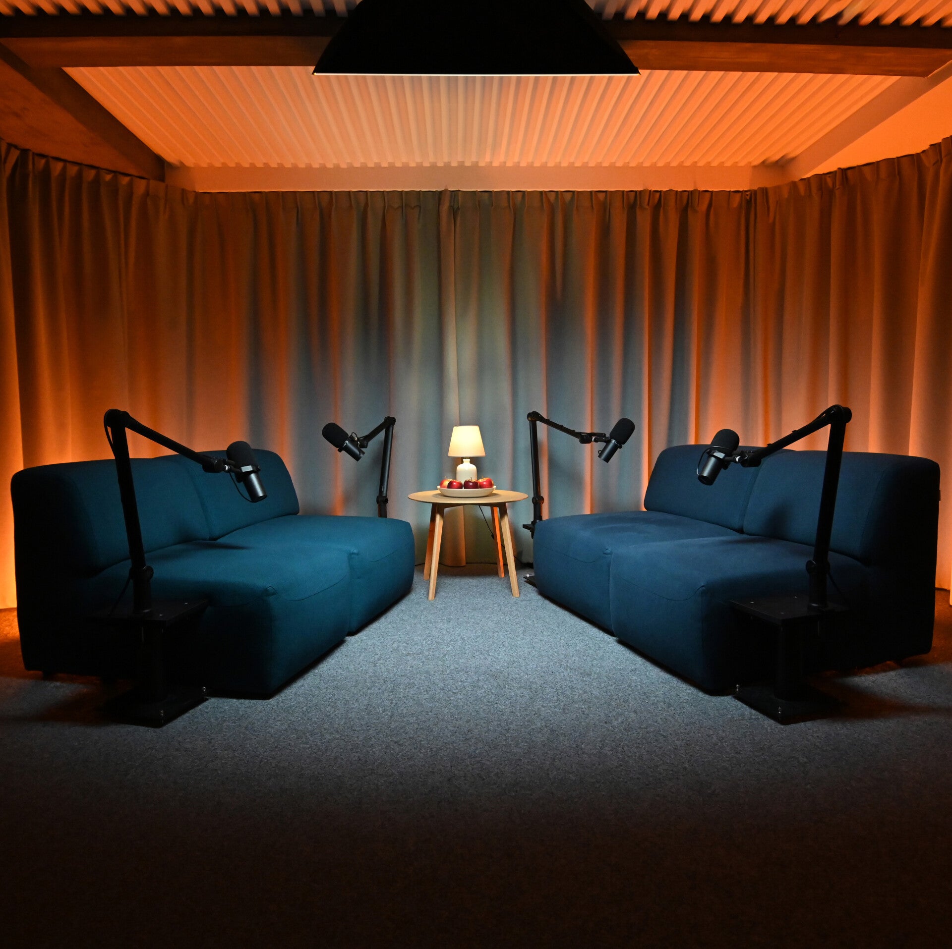 studio-jesien-pufy-standard.jpg