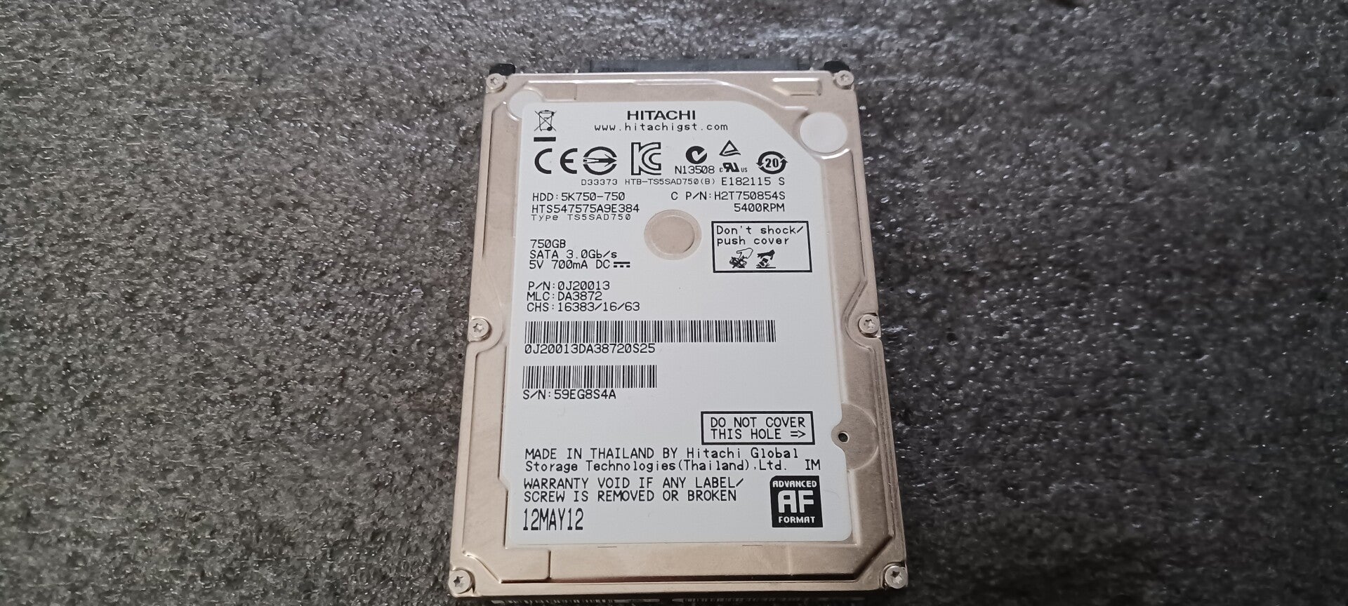 Hitachi 5K750-750 HTS547575A9E384 750gb 2.5 inch sata harddisk