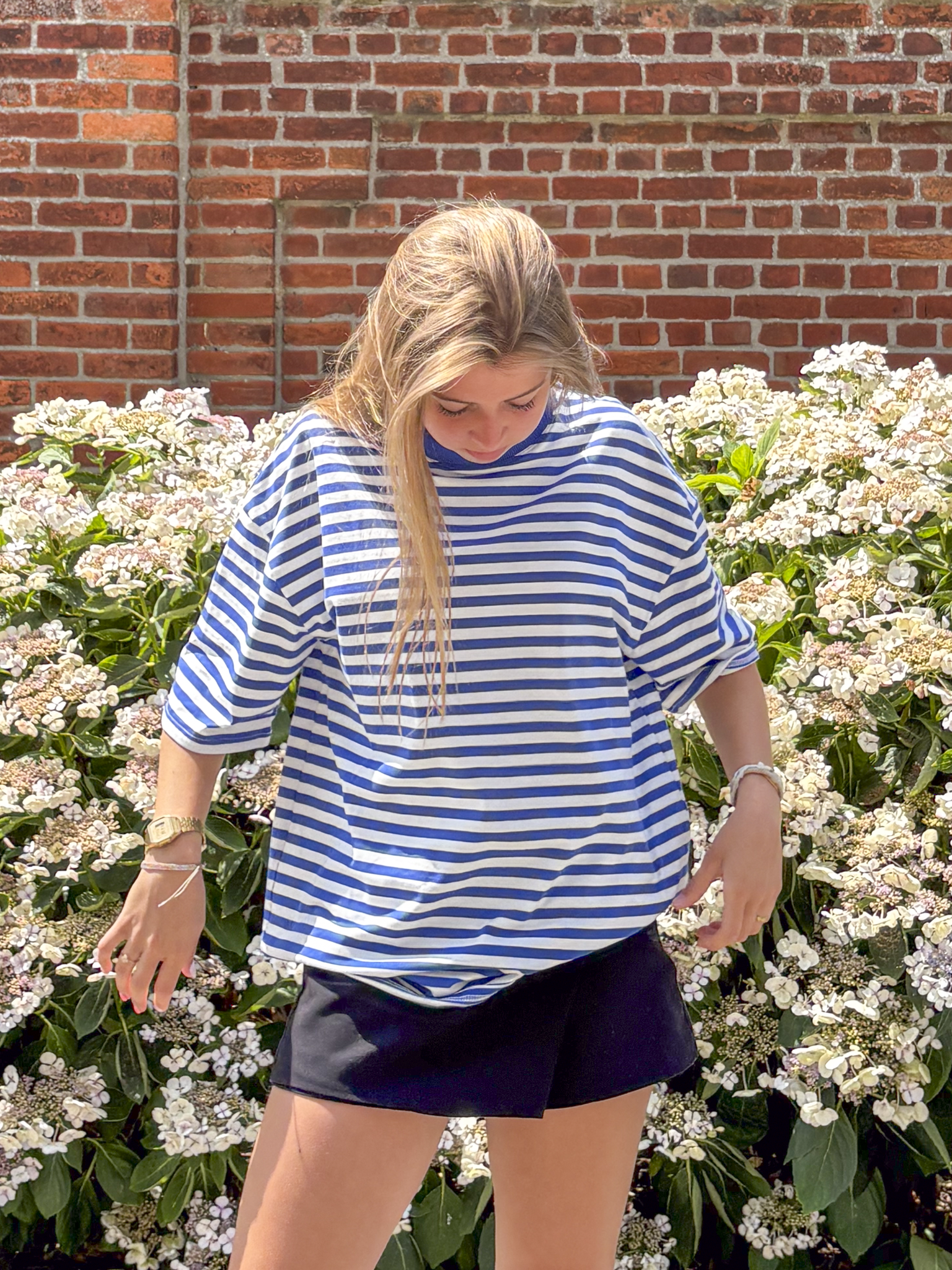 Blauw-wit gestreept oversized T-shirt