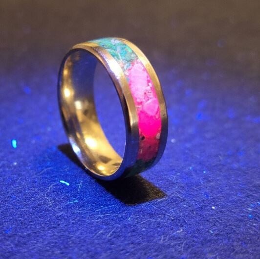 R13- Size 12 Stainless steel comfort fit ring. Ruby flake and turquoise . UV reactive