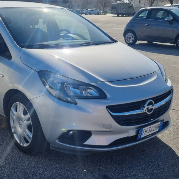 Opel corsa 2017 GPL