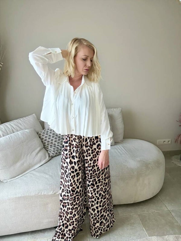 Electric blouse, oversized