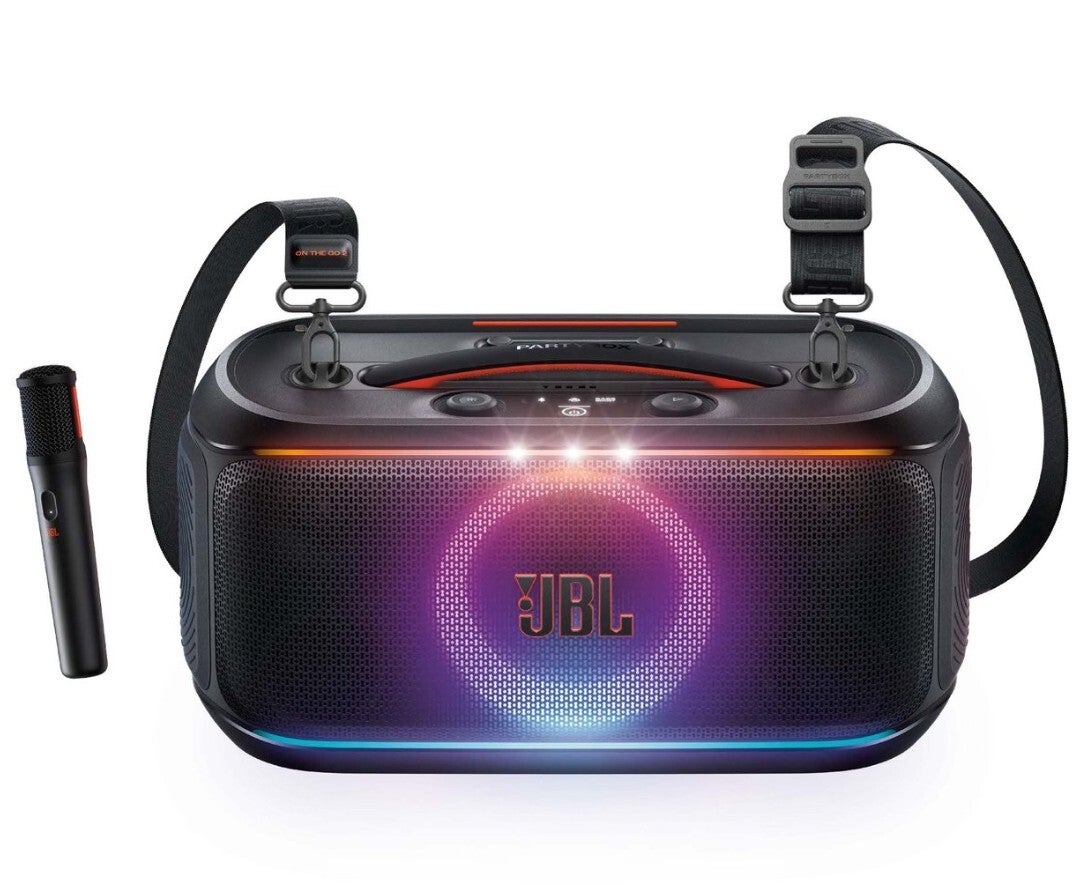 *nieuw*JBL PartyBox On The Go 2 – Draagbare Bluetooth Speaker - Handige Schouderriem - 1xdraadloze microfoon- LED verlichting - Spatwaterdicht - Zwart